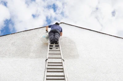 Peinture extérieure à Issanlas — façades et ravalement